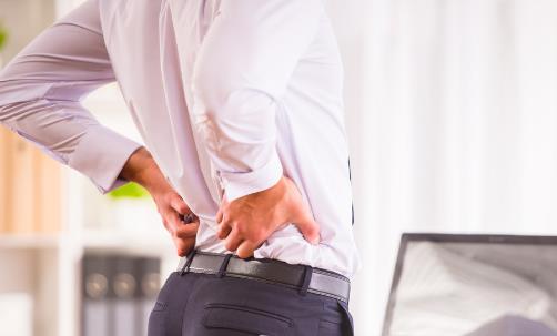 男人腰痛日常该怎么护腰 腰部保健运动疗法