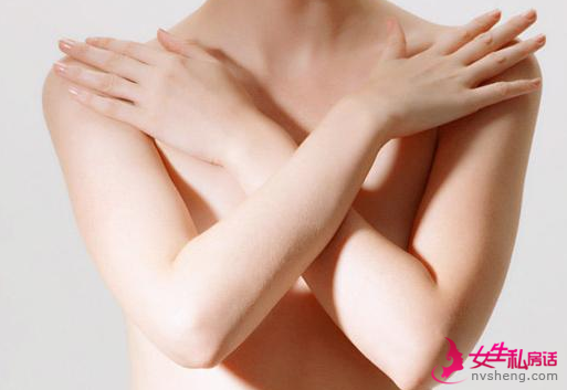 乳腺炎的早期症状有哪些？2种因素是疾病主因